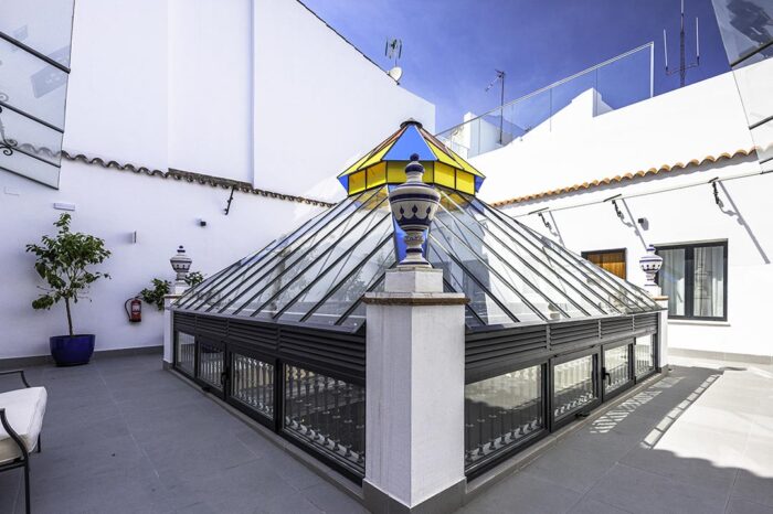 techo de vidrio, SB Sevilla