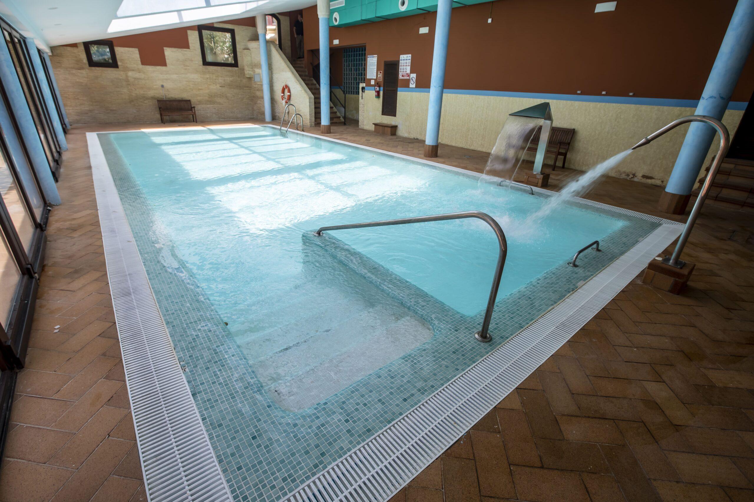 piscina climatizada SB Vistahermosa